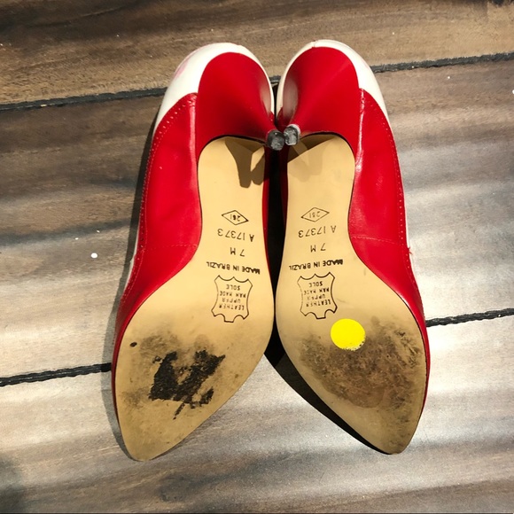 Vintage Red and White Wingtip Heels - Picture 3 of 5